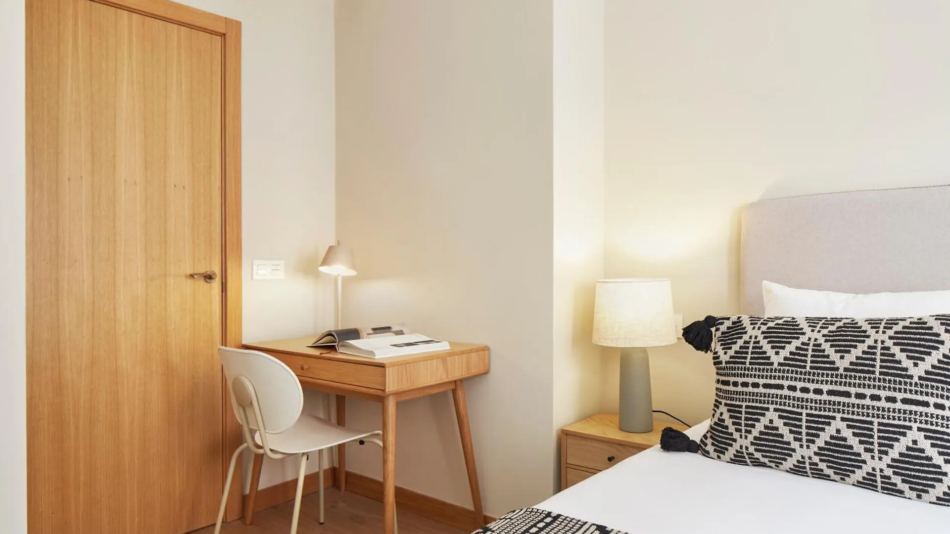 Laztana By Feelfreerentals San Sebastian 0*,  Spain